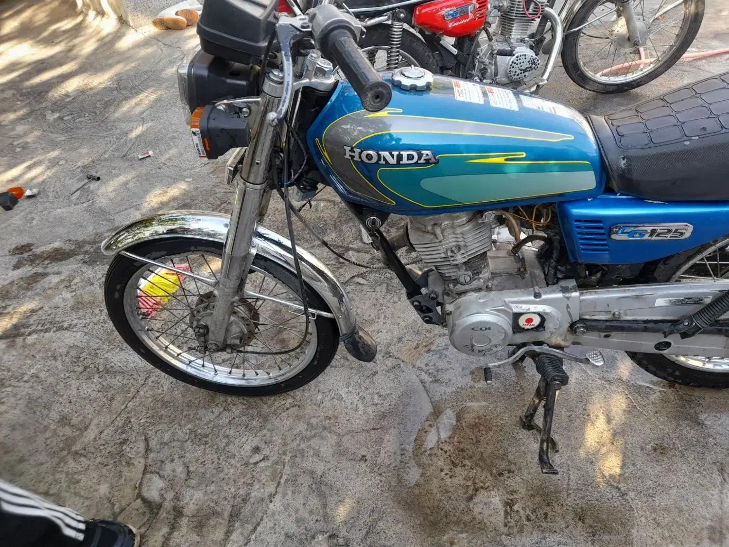 58fRTpan9O67.jpg