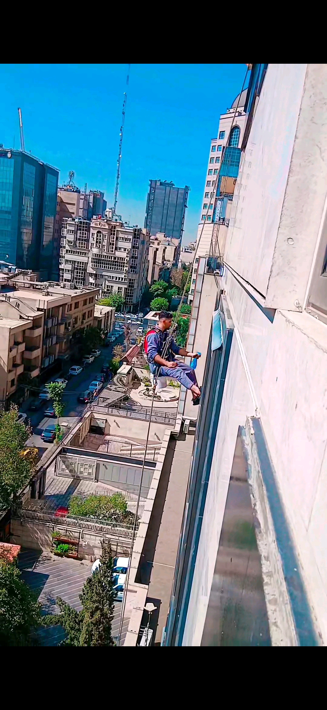 cEvDXl0JT1zk.jpg